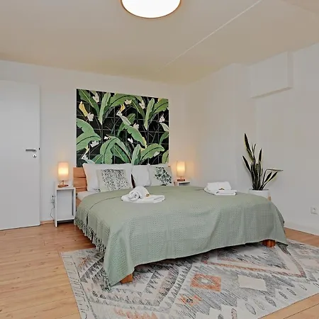 Stay&dream - 75m² - Two Bedrooms - Kitchen - Netflix Apartment